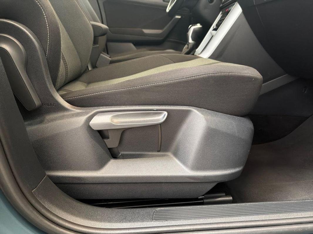 Volkswagen T-Roc - Photo 14