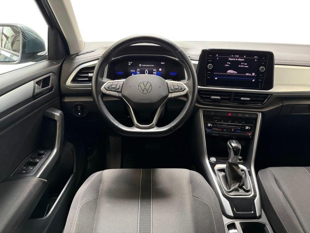 Volkswagen T-Roc - Photo 24