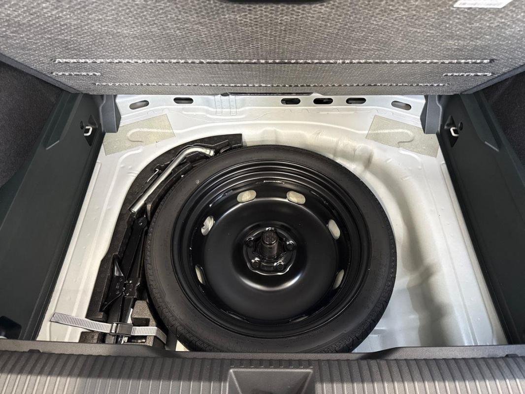 Volkswagen T-Roc - Photo 12