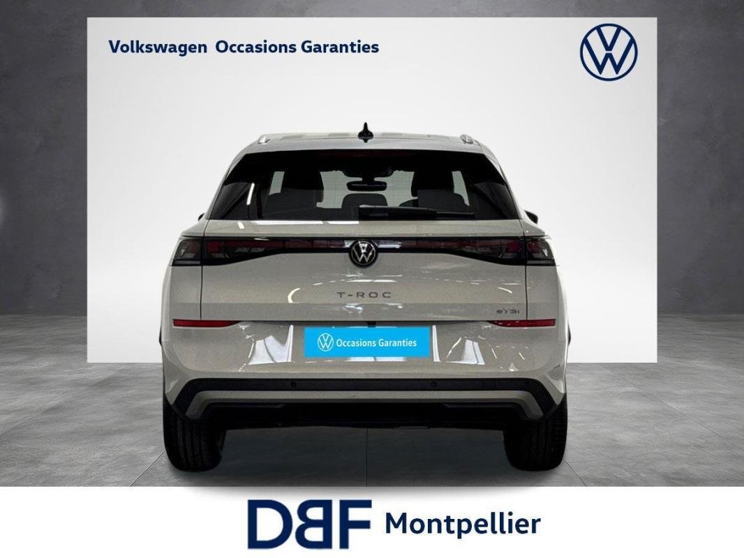 Volkswagen T-Roc - Photo 2