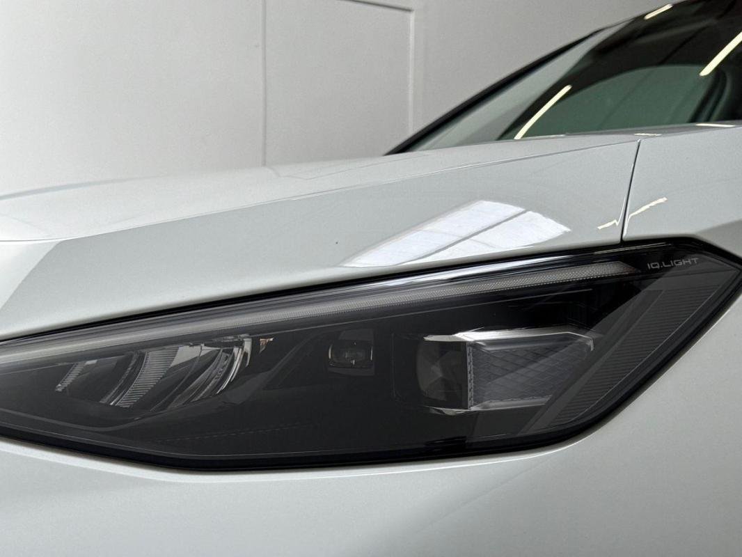 Volkswagen T-Roc - Photo 32