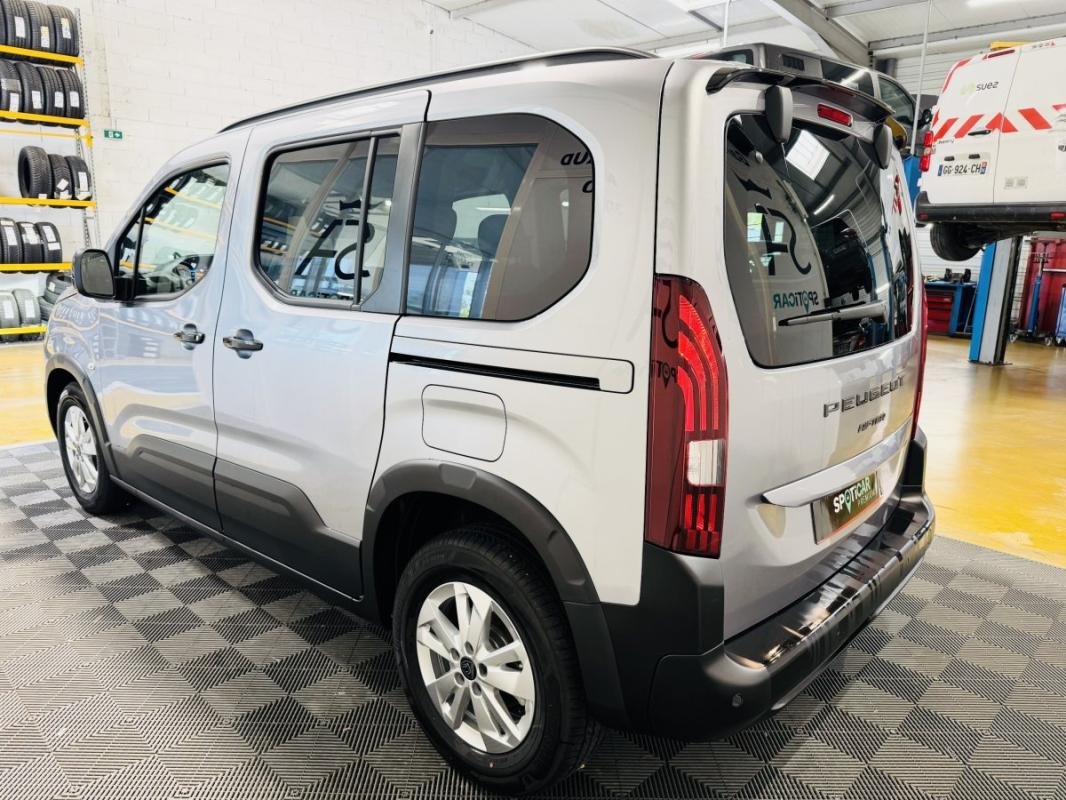 Peugeot Rifter - Photo 15