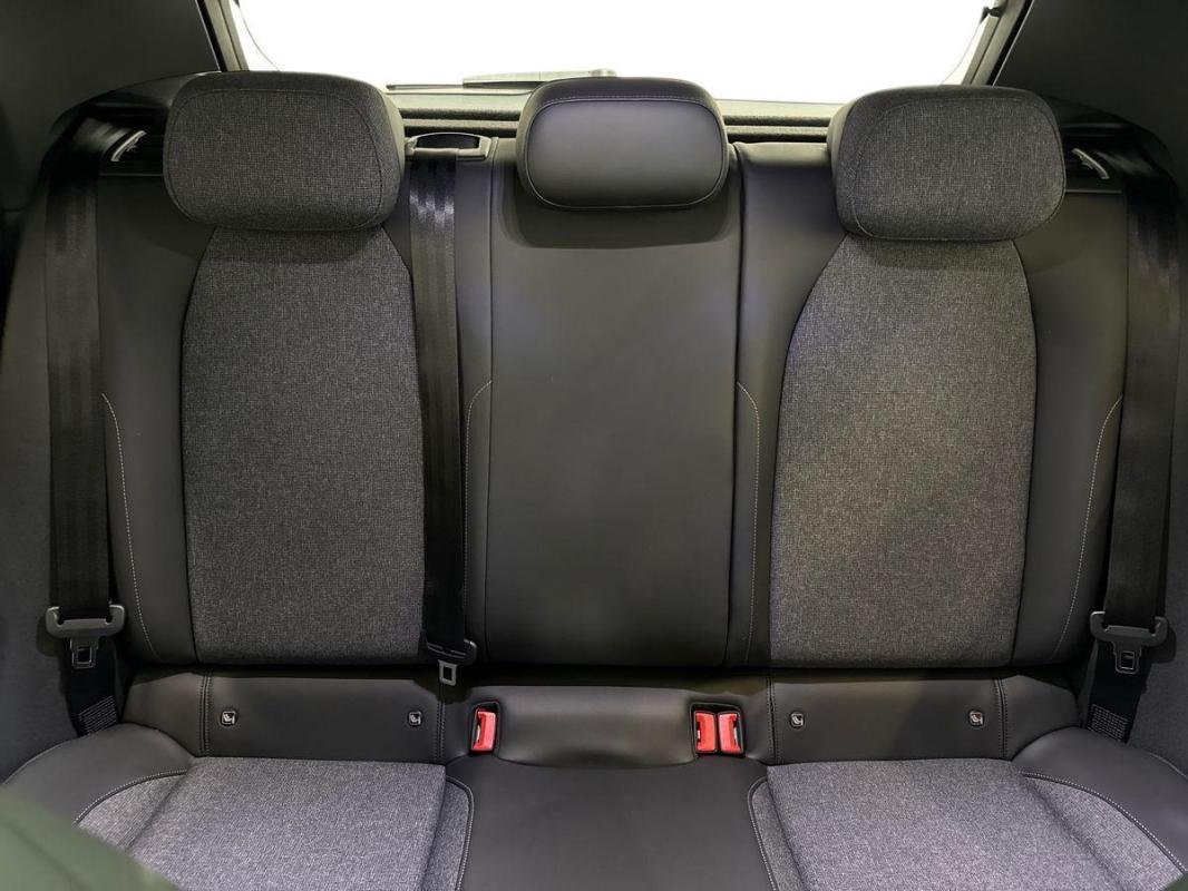 Volkswagen Polo - Photo 22