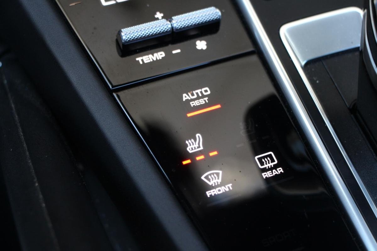 Porsche Cayenne - Photo 18