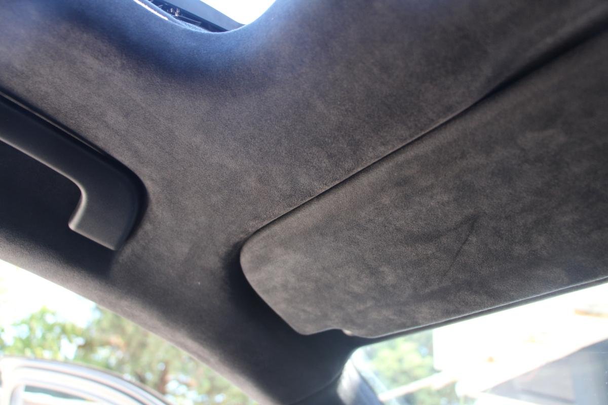Porsche Cayenne - Photo 25