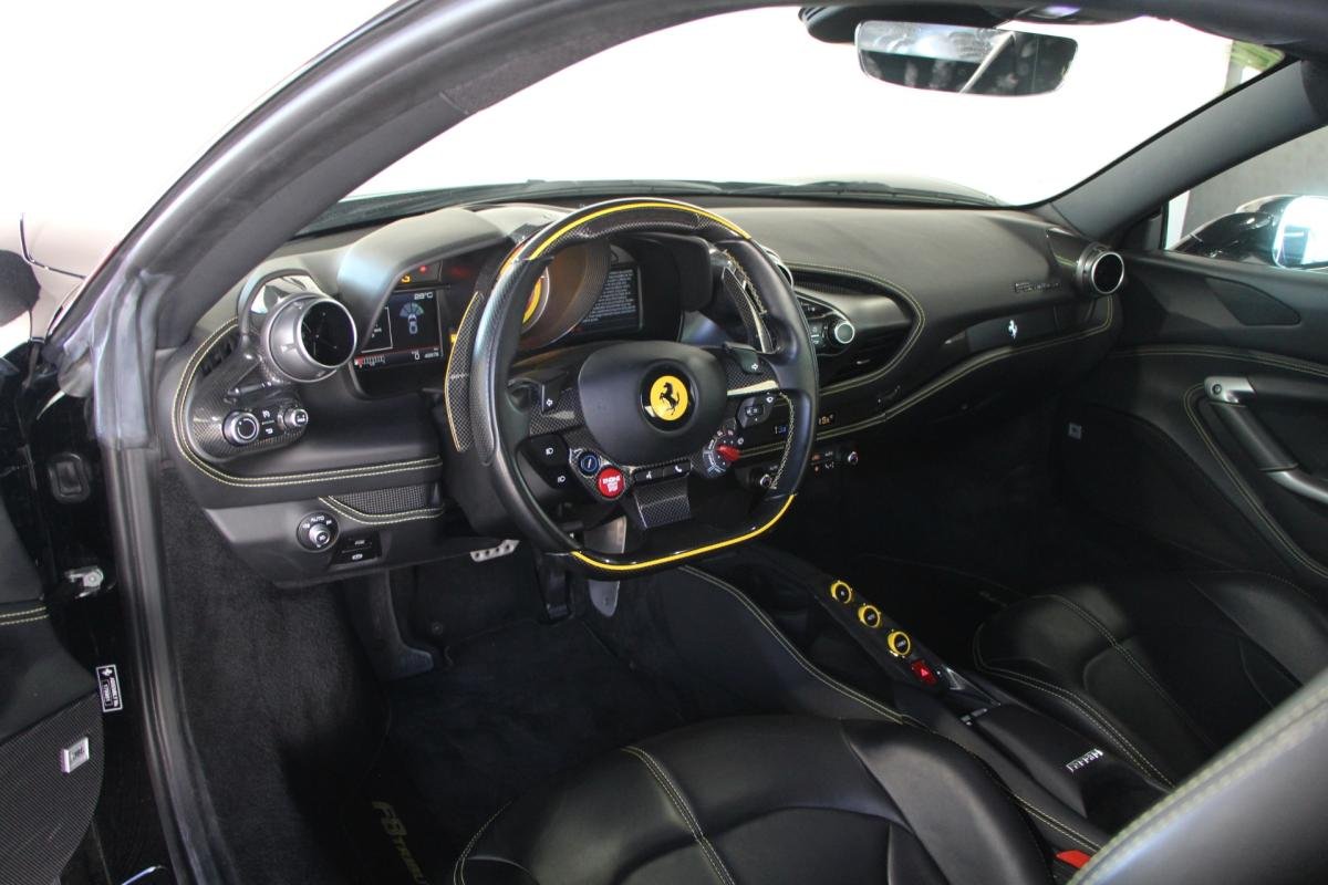 Ferrari F8 Tributo - Photo 11