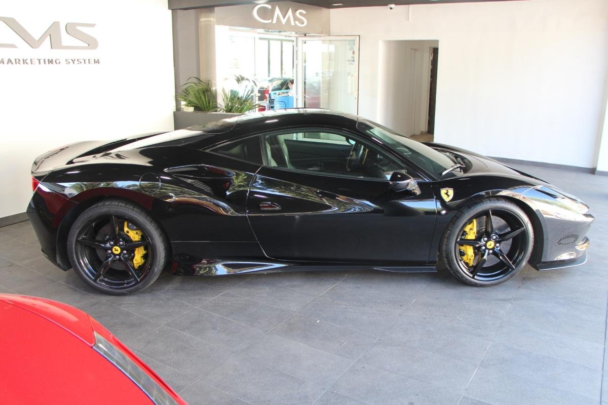 Ferrari F8 Tributo - Photo 5