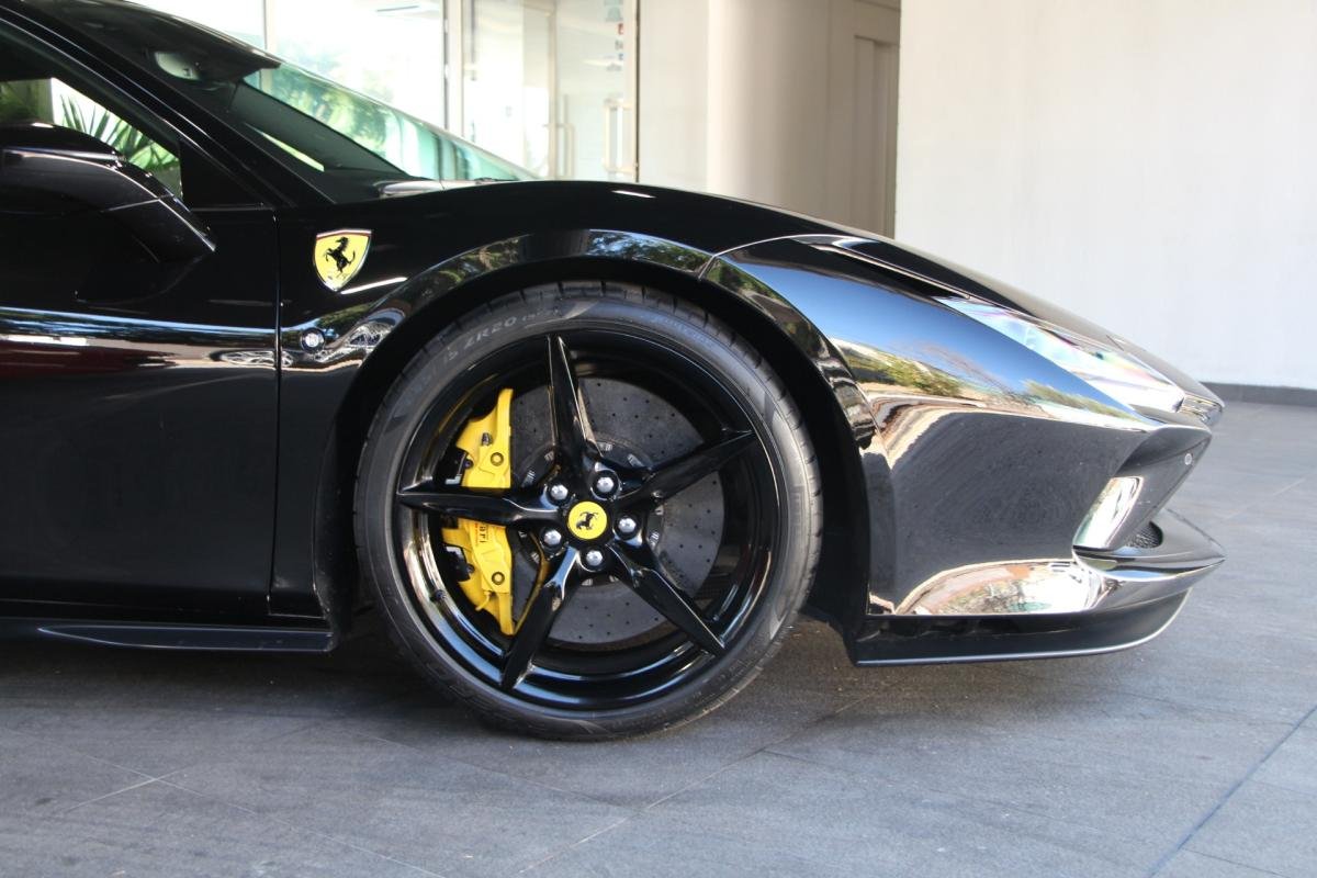 Ferrari F8 Tributo - Photo 6