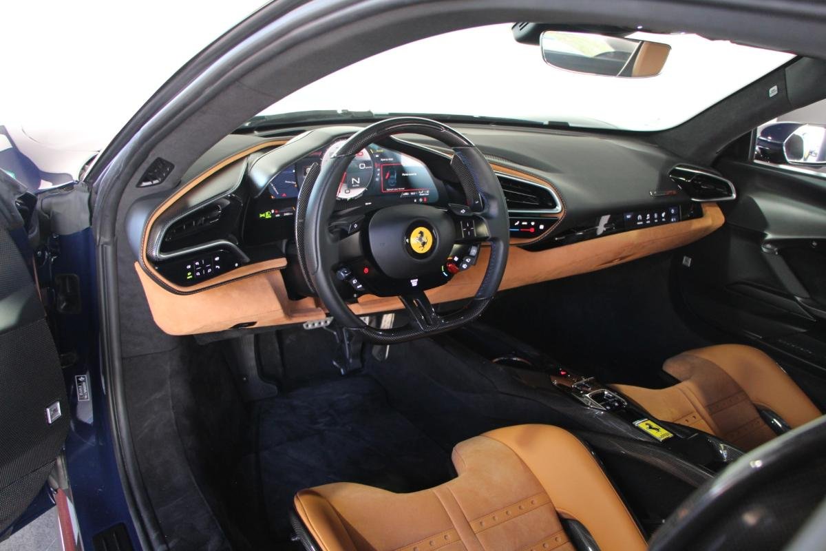 Ferrari 296 GTB - Photo 18