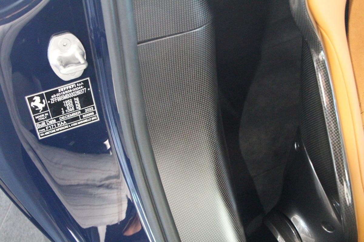 Ferrari 296 GTB - Photo 28