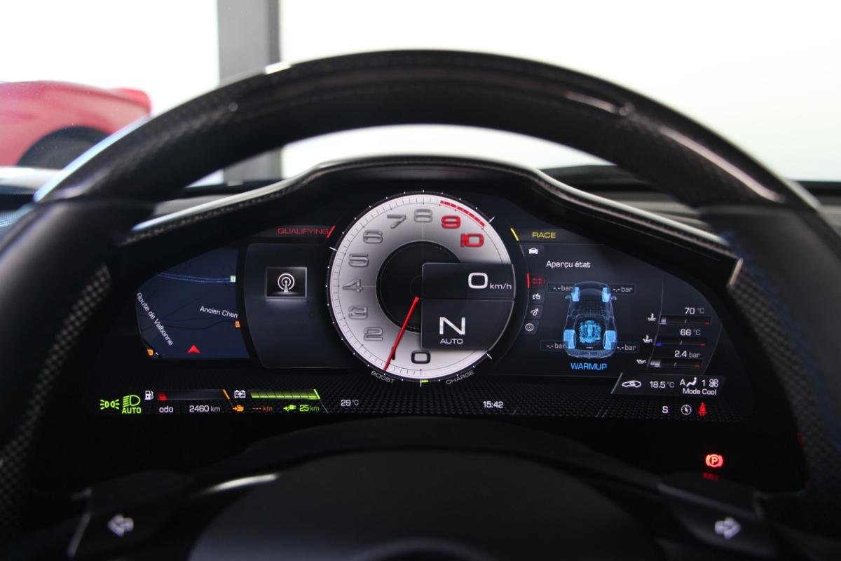 Ferrari 296 GTB - Photo 31