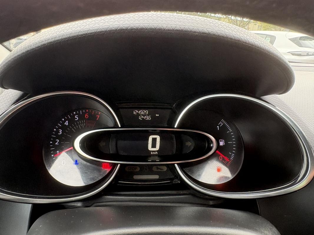 Renault Clio - Photo 11