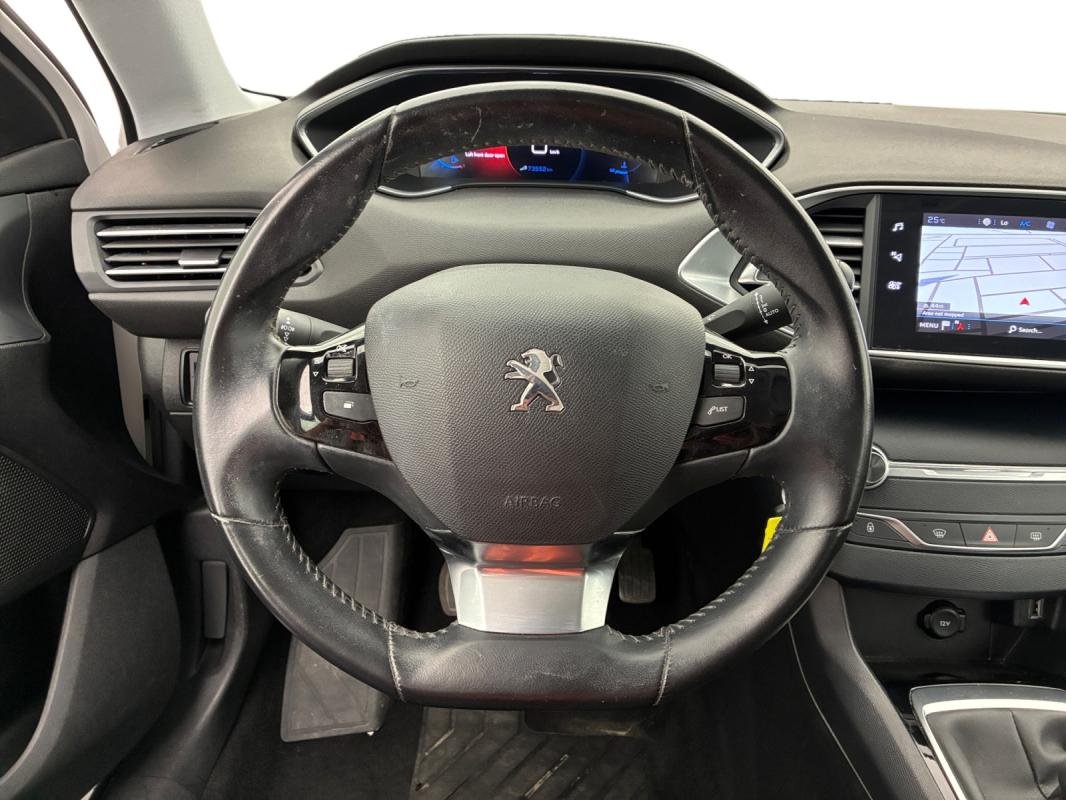 Peugeot 308 - Photo 11