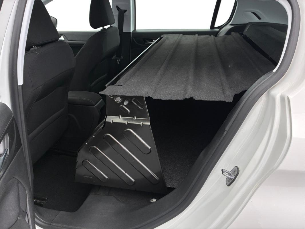 Peugeot 308 - Photo 14