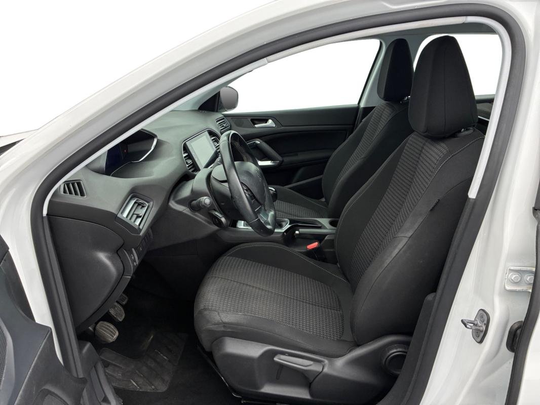 Peugeot 308 - Photo 9