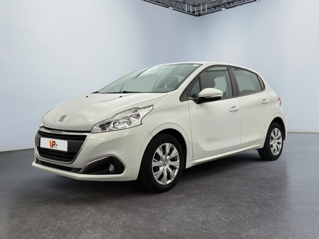 Peugeot 208 affaire - Photo 1