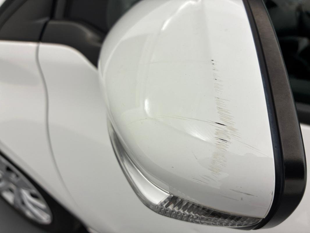 Peugeot 208 affaire - Photo 18