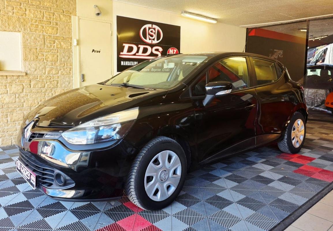 Renault Clio - Photo 1