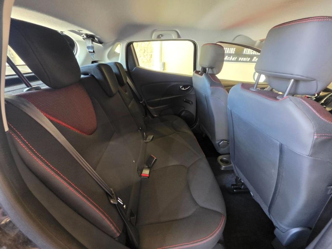 Renault Clio - Photo 17