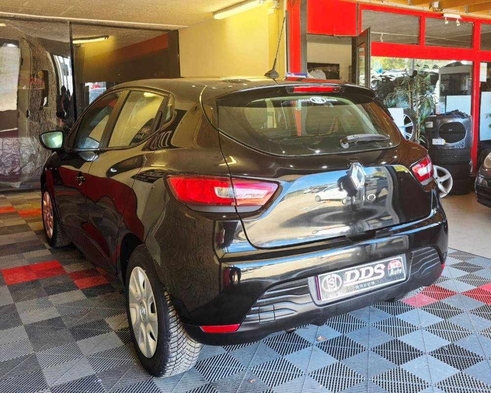 Renault Clio - Photo 9