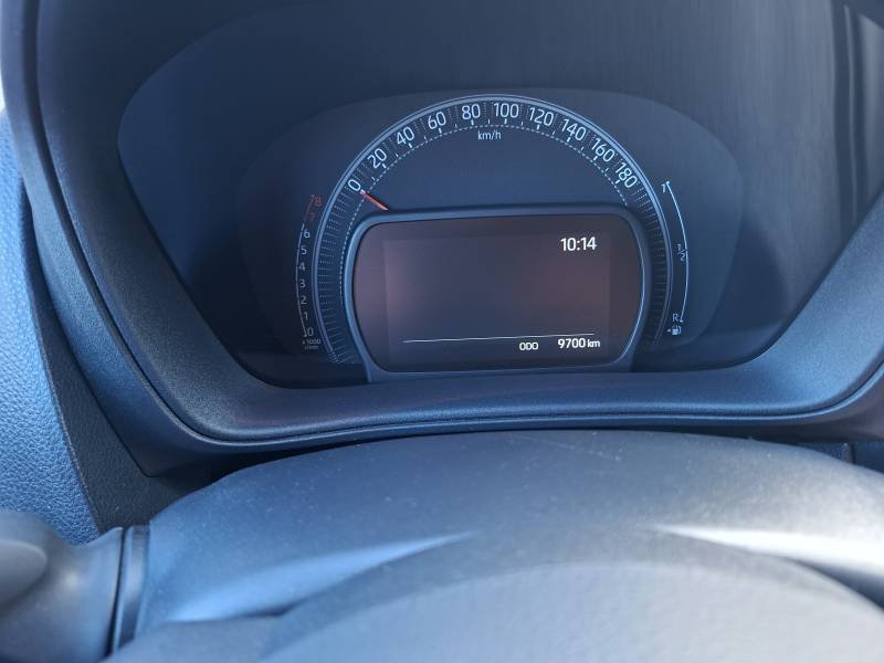 Toyota aygo x - Photo 16