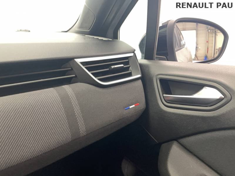 Renault Clio - Photo 18