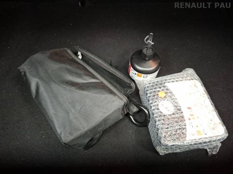 Renault Clio - Photo 16