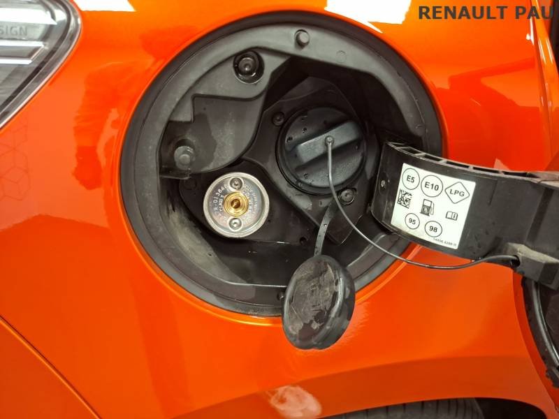 Renault Clio - Photo 18
