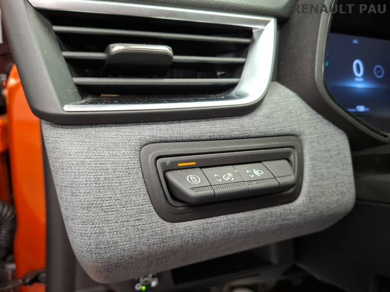 Renault Clio - Photo 25