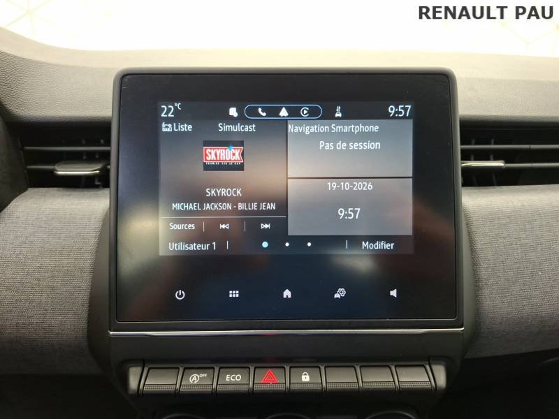Renault Clio - Photo 18