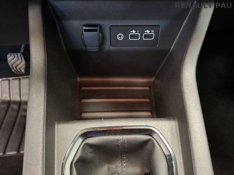 Renault Clio - Photo 24