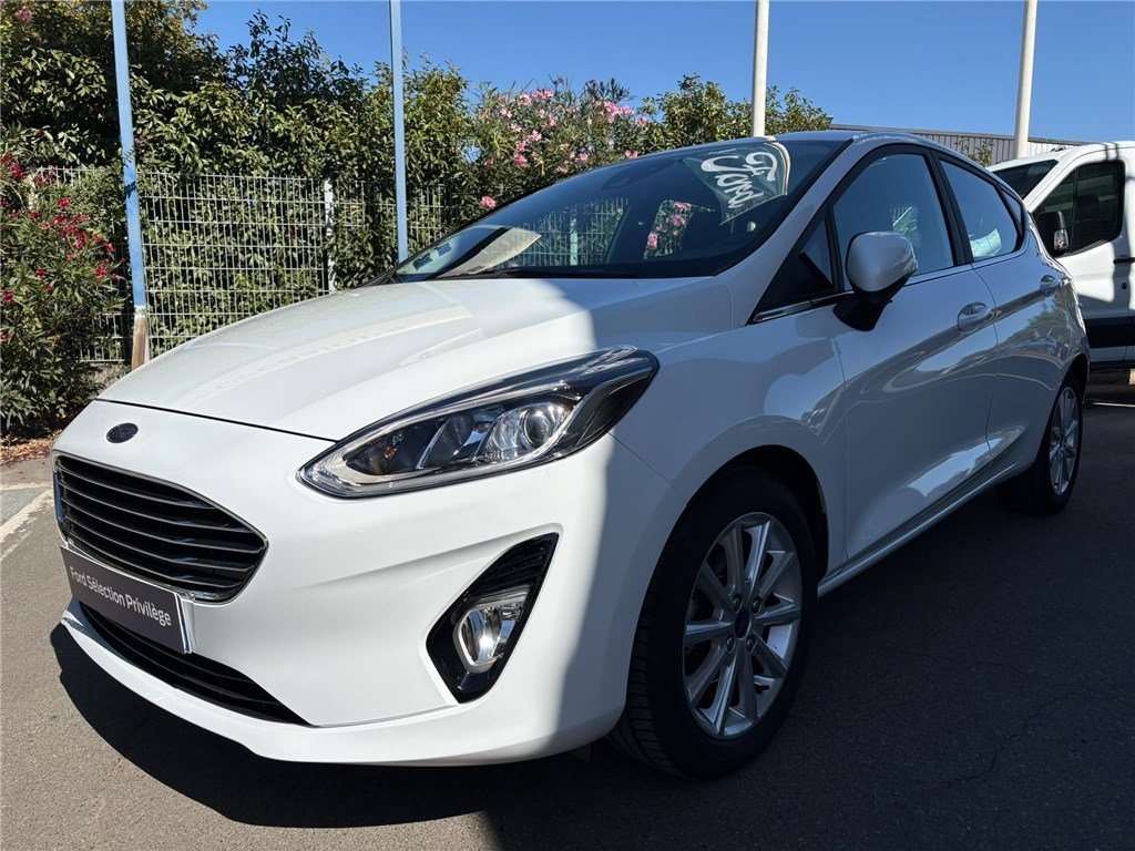 Ford Fiesta - Photo 1