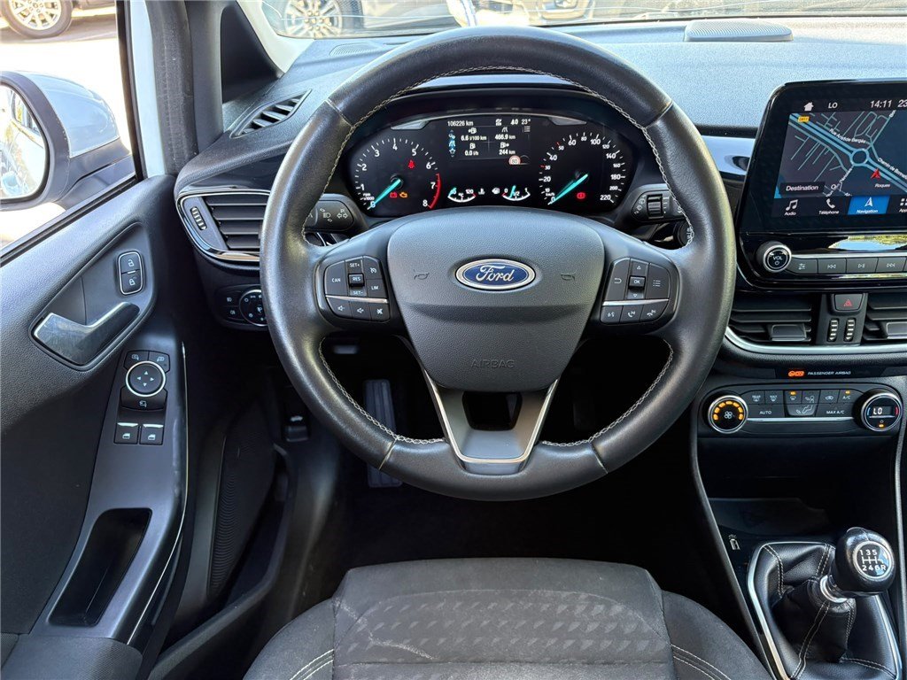 Ford Fiesta - Photo 14