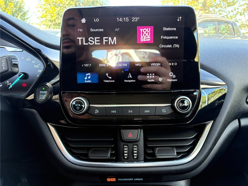 Ford Fiesta - Photo 27