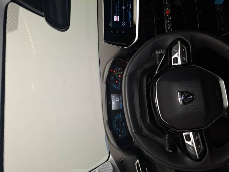 Peugeot 208 - Photo 11