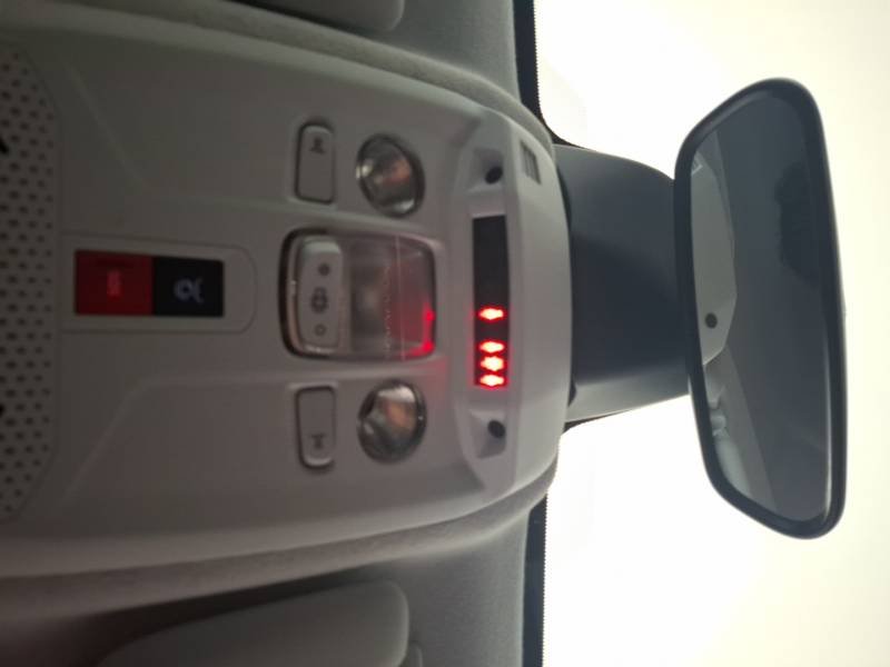 Peugeot 208 - Photo 15