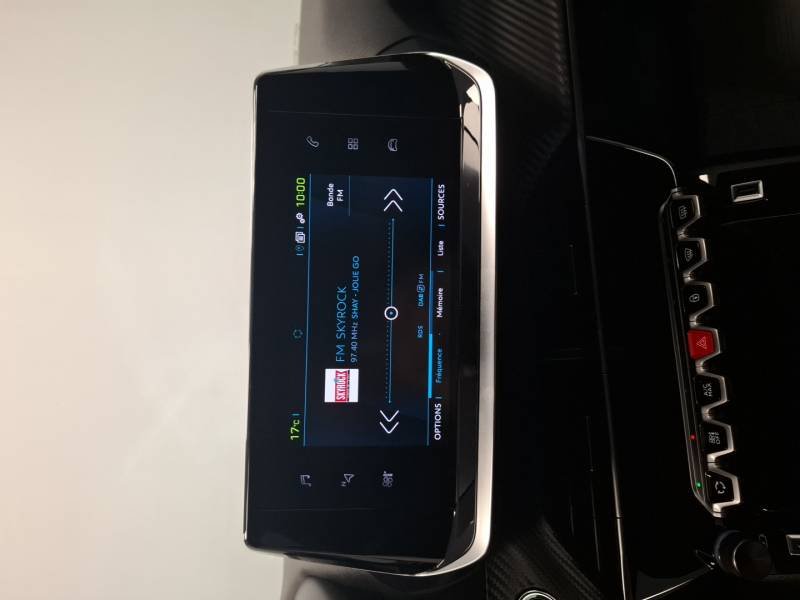 Peugeot 208 - Photo 21
