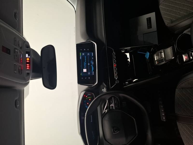 Peugeot 208 - Photo 10