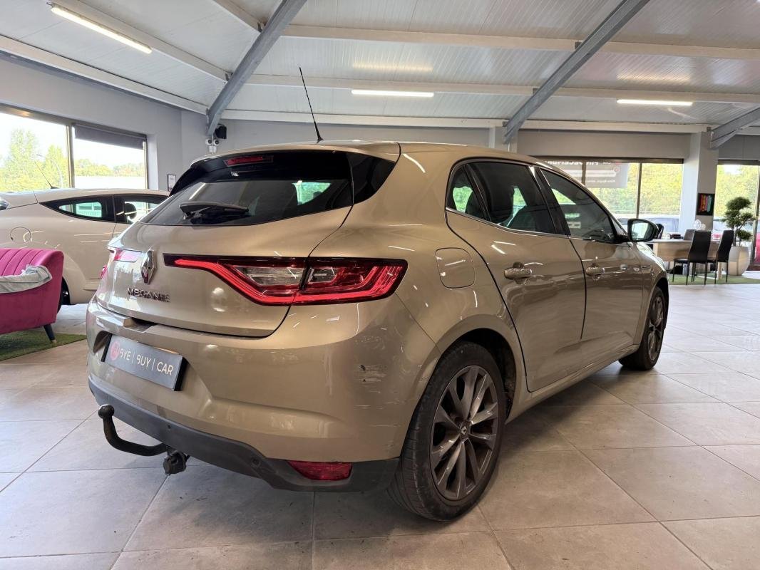 Renault Mégane - Photo 3