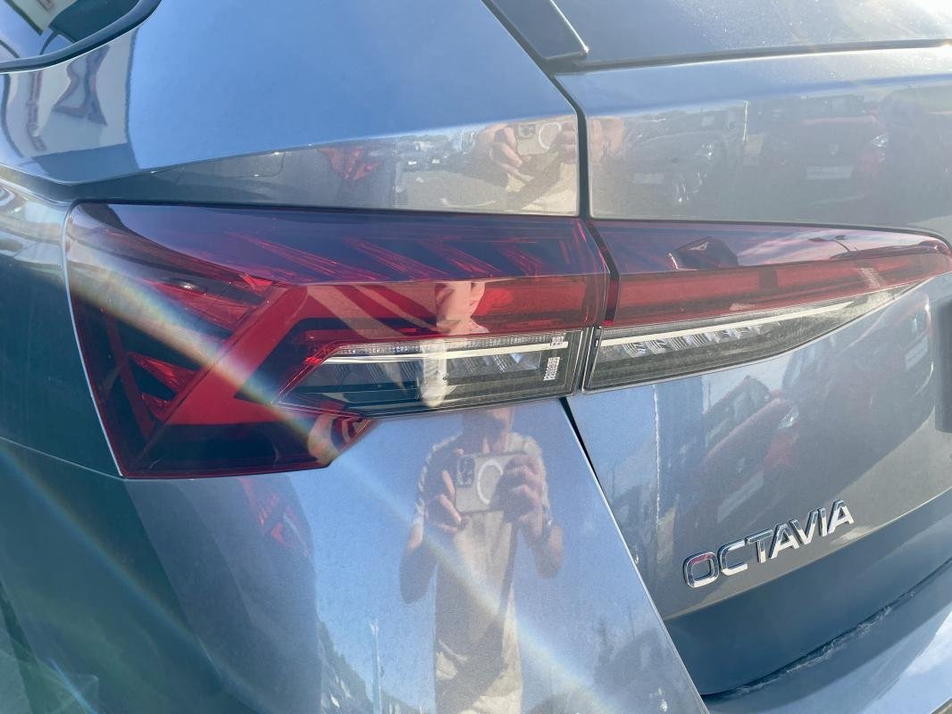 Skoda Octavia - Photo 6