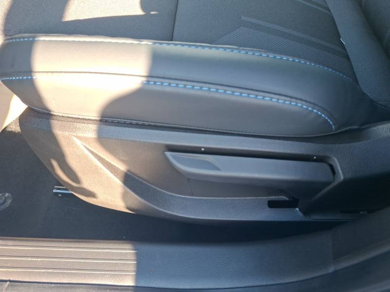 Renault Clio - Photo 24