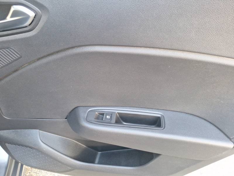 Renault Clio - Photo 15