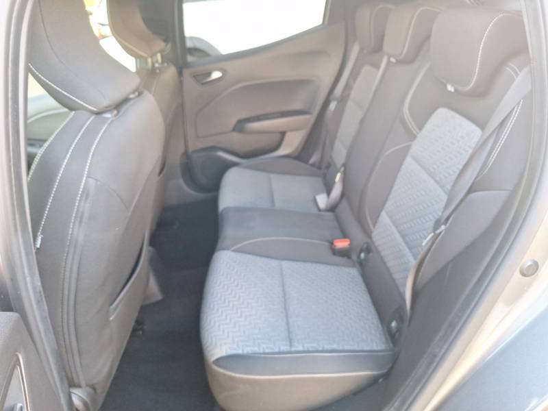 Renault Clio - Photo 18