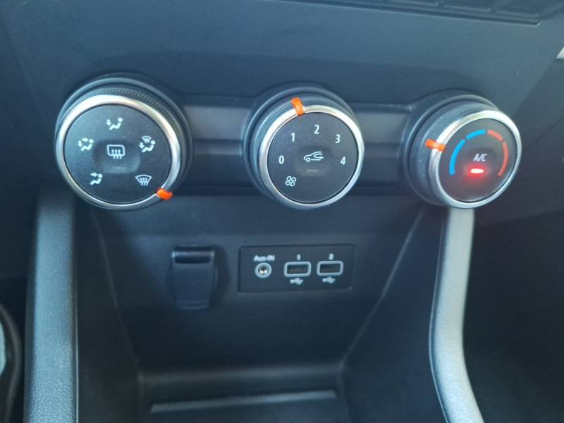 Renault Clio - Photo 25