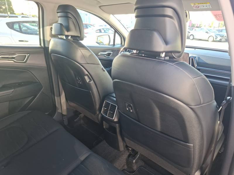 Kia Sportage - Photo 24