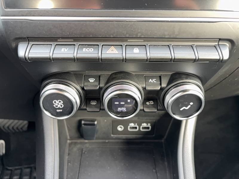 Renault Captur - Photo 24