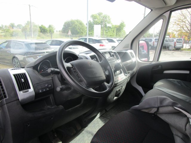 Peugeot Boxer - Photo 14