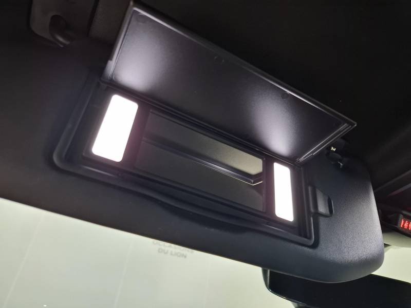 Peugeot 208 - Photo 31