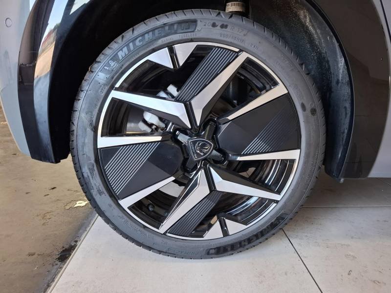 Peugeot 208 - Photo 9