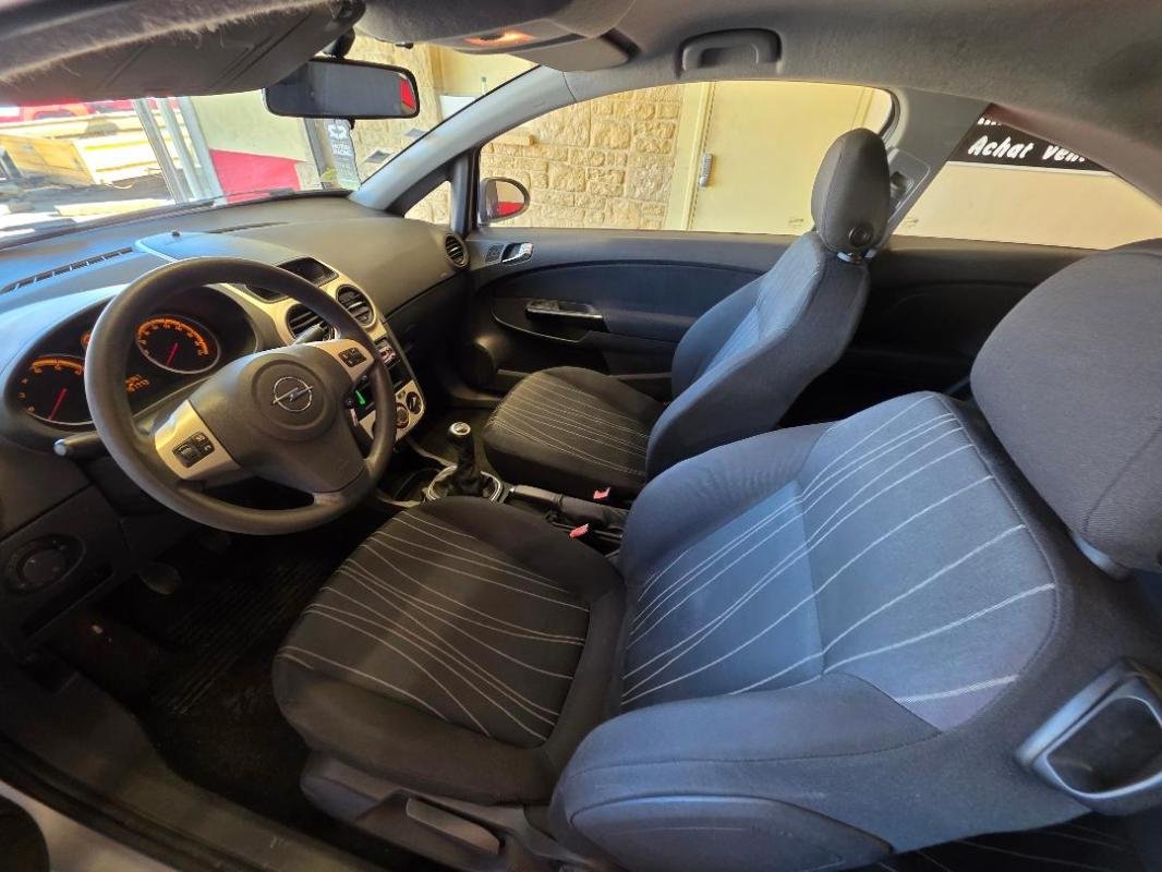 Opel Corsa - Photo 15